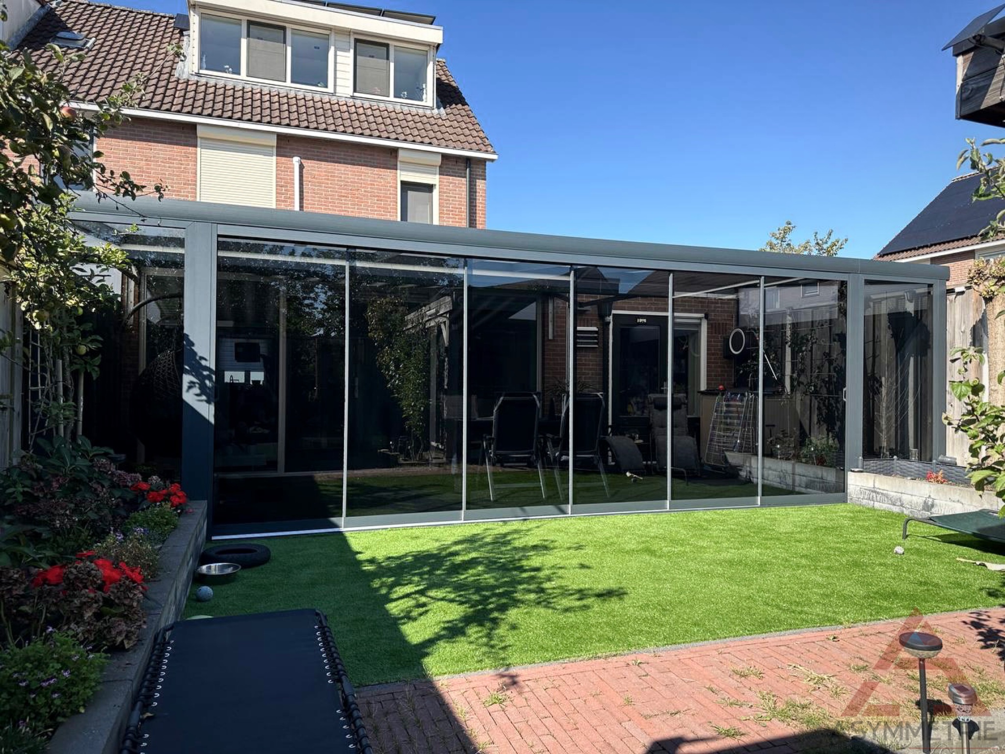Aluminium zijwanden — voorbeeld 4