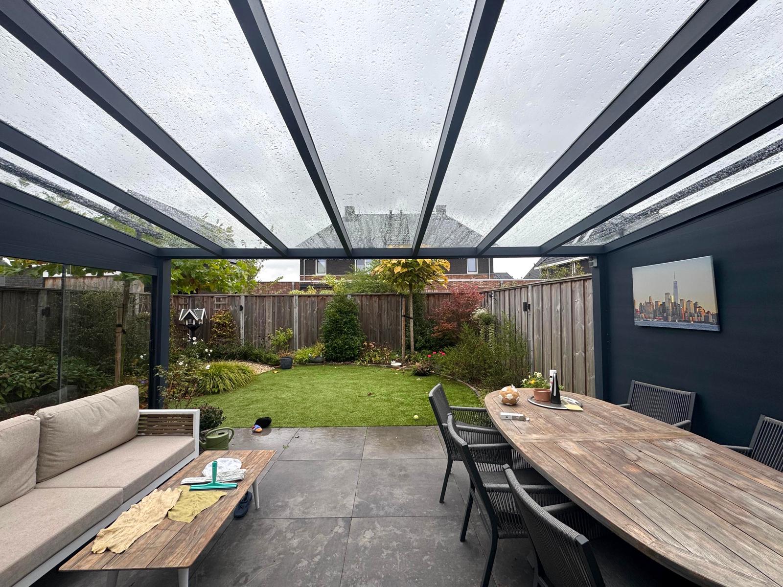 Veranda met glazen dak